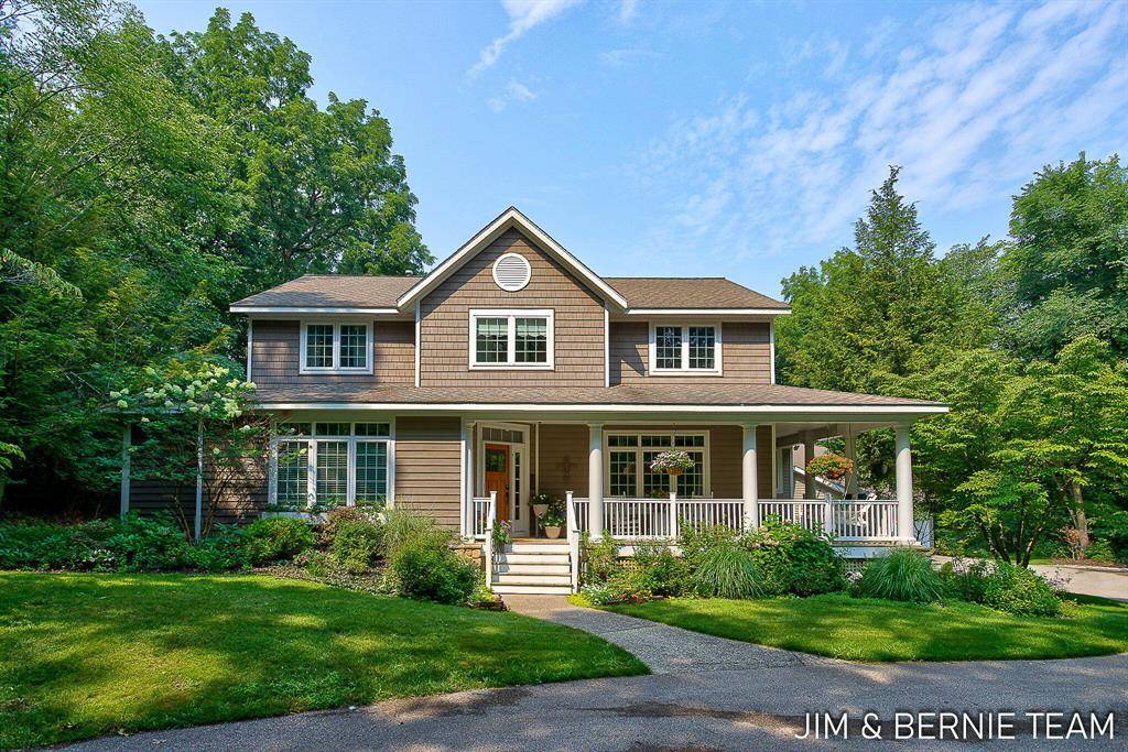 Walker, MI 49534,3653 Grand Bluffs Court SW