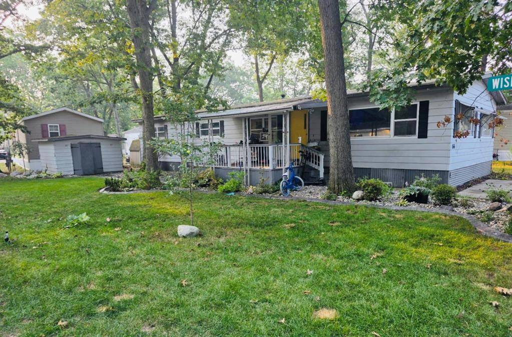 Muskegon Twp, MI 49442,556 S MacIntosh Lane