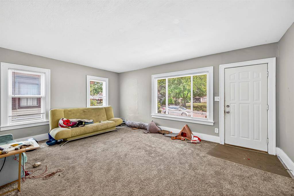 Muskegon, MI 49442,1069 McLaughlin Avenue