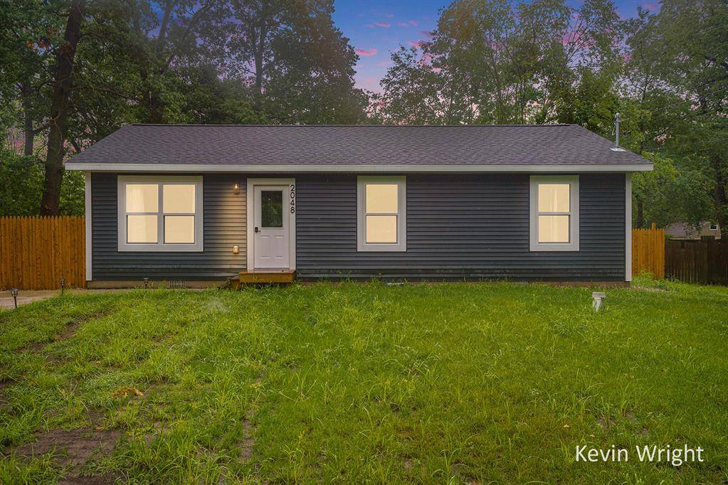 Muskegon Twp, MI 49442,2048 Center Street
