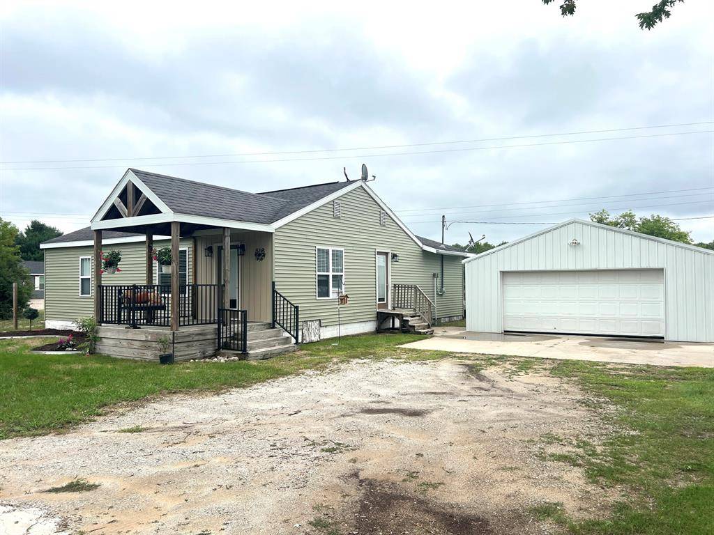 Ravenna Twp, MI 49451,516 S Moorland Road