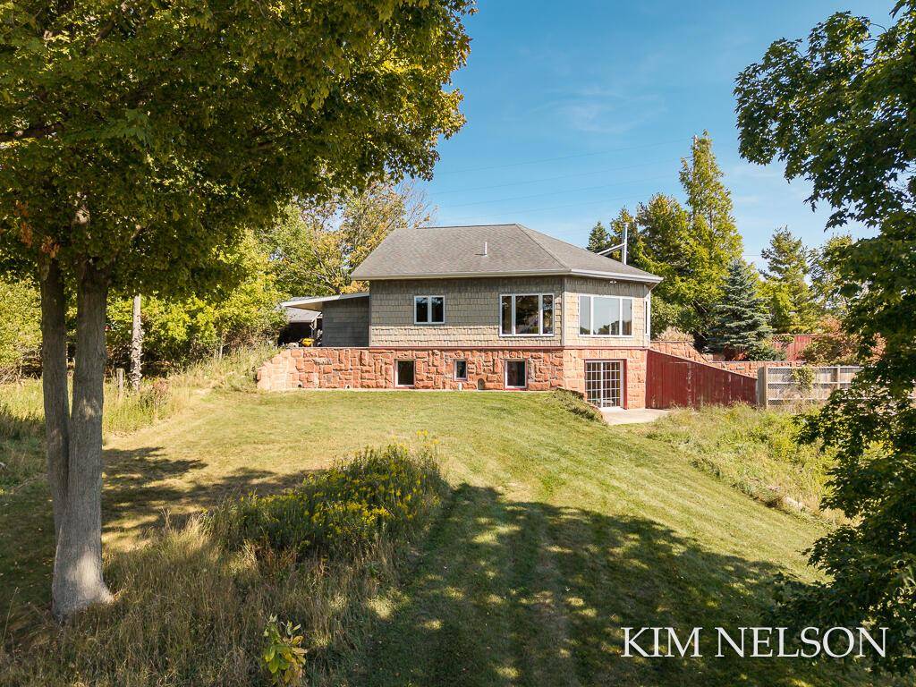 Whitehall, MI 49461,925 S Lake Street