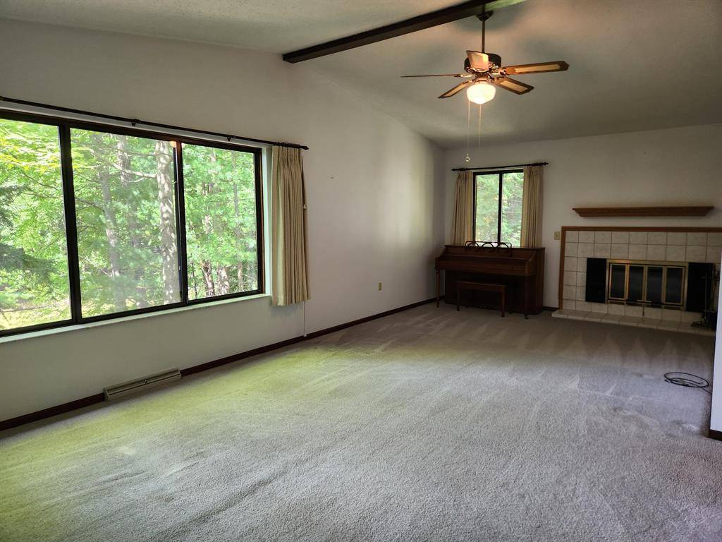 Edenville Twp, MI 48657,938 W Francis Shores Ave