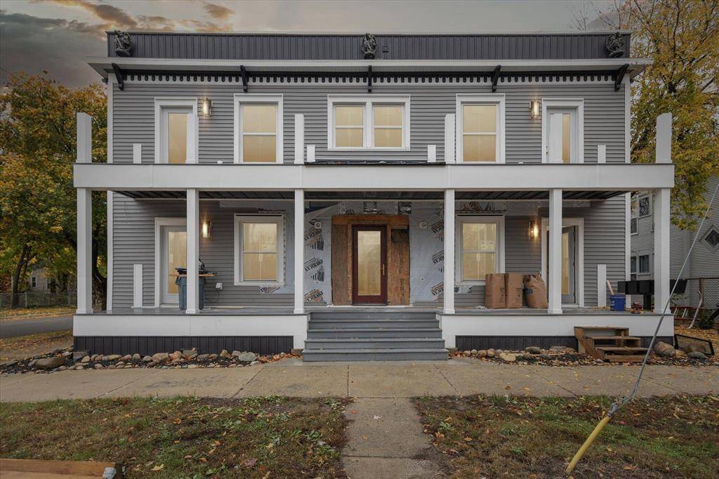 Grand Rapids, MI 49505,800 NW Douglas Street