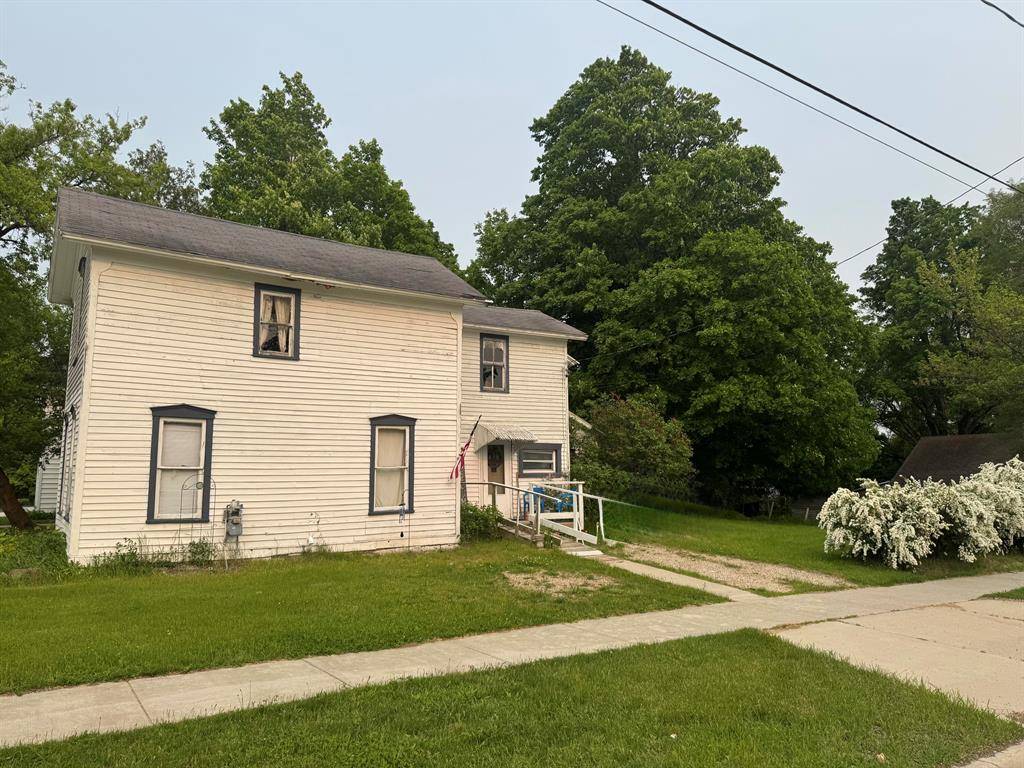Evart, MI 49631,313 W 6th Street