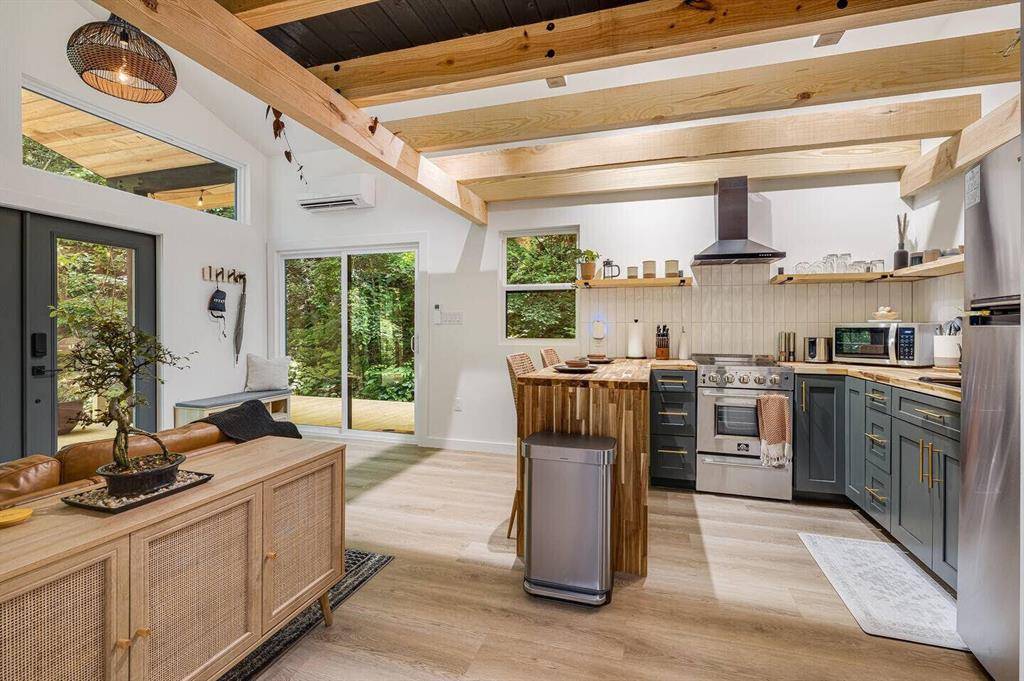 Montcalm Twp, MI 48838,9496 Deer Valley Drive
