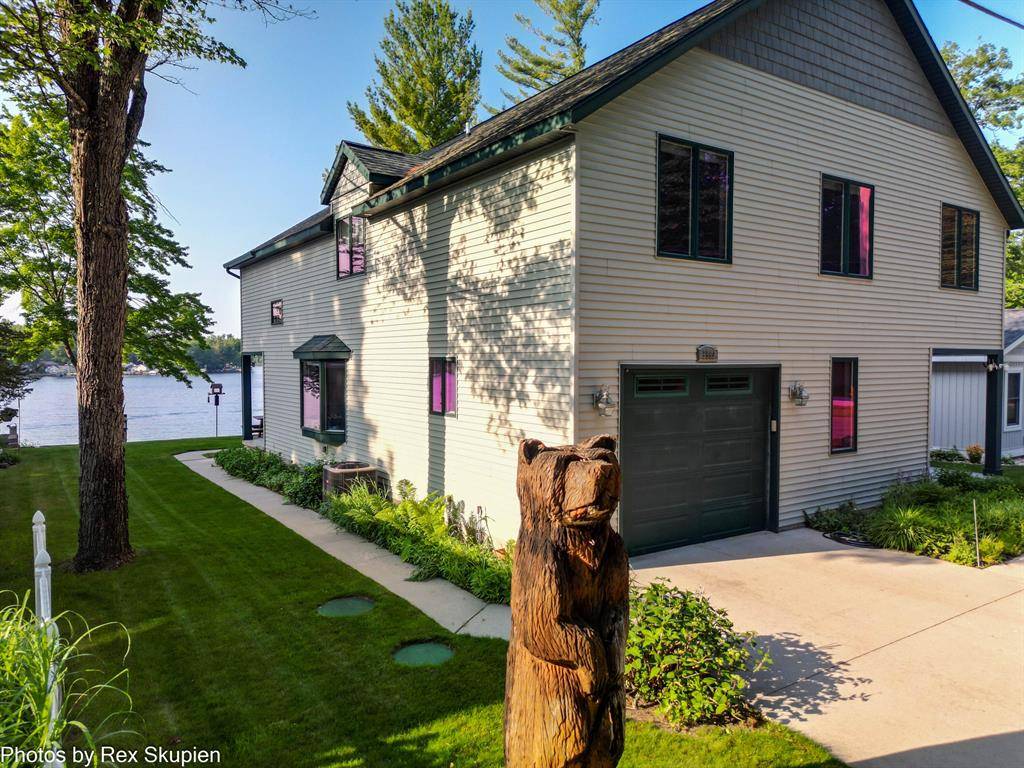 Croton Twp, MI 49337,5569 Front Street