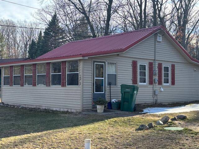 Hayes Twp, MI 48625,3385 Woods Road
