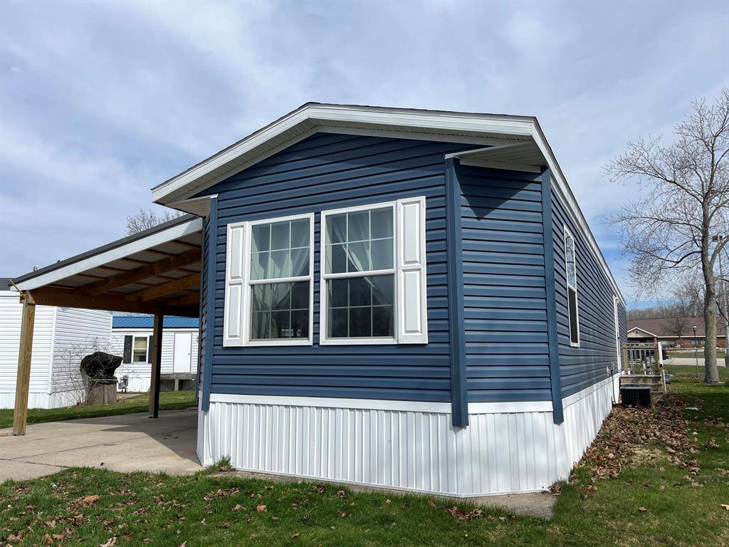 Fremont, MI 49412,1215 Castle Drive 38