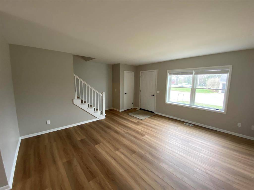 Fremont, MI 49412,10 Meadow Hills Lane
