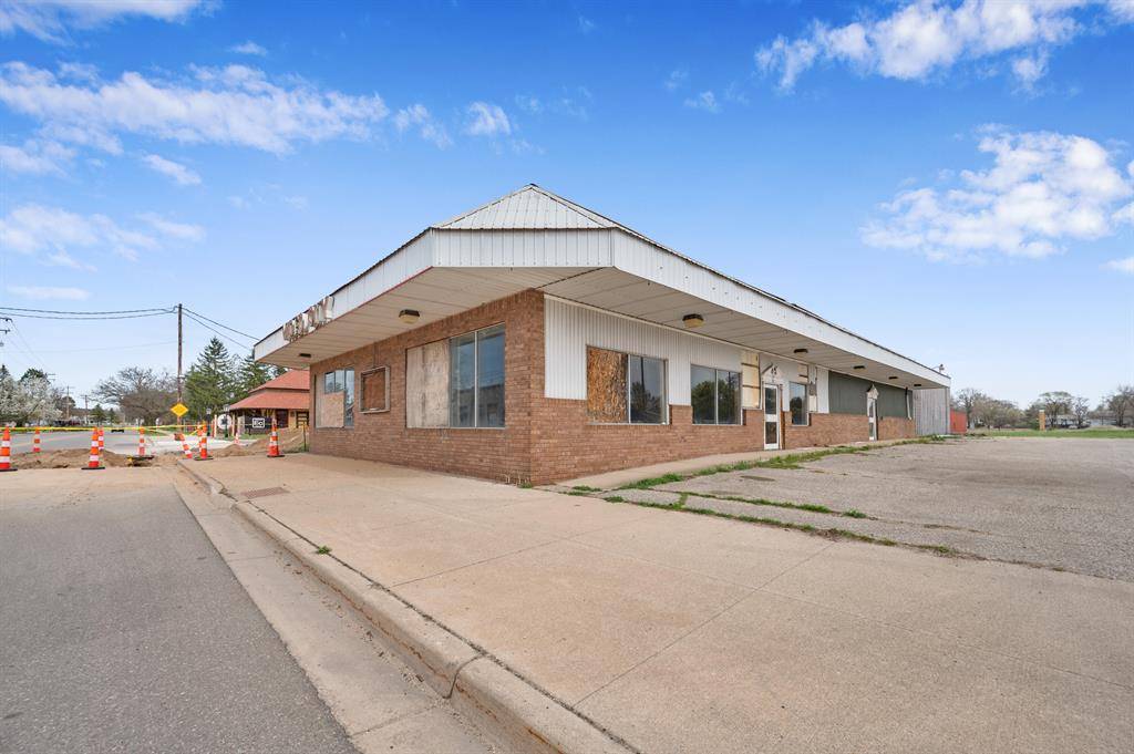 Big Rapids, MI 49307,816 Maple Street