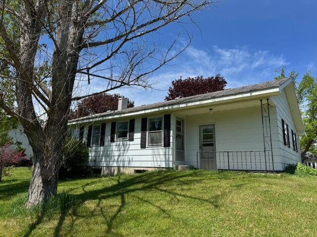 Reed City, MI 49677,525 W Upton Avenue