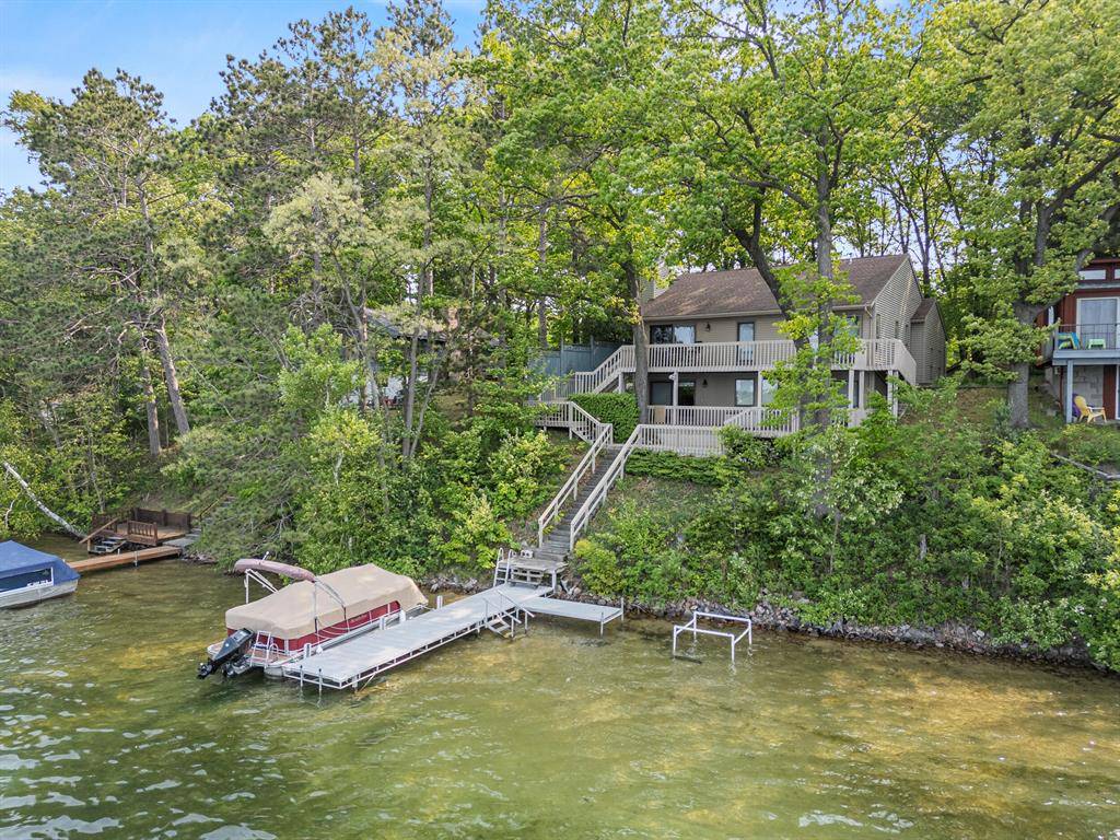 Morton Twp, MI 49332,10481 Midshore Drive