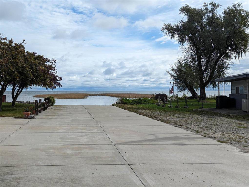 Standish Twp, MI 48658,5316 Shady Lane