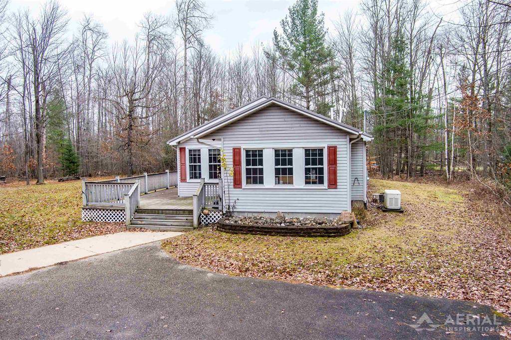 Moffatt Twp, MI 48610,6130 Maple Ridge Road