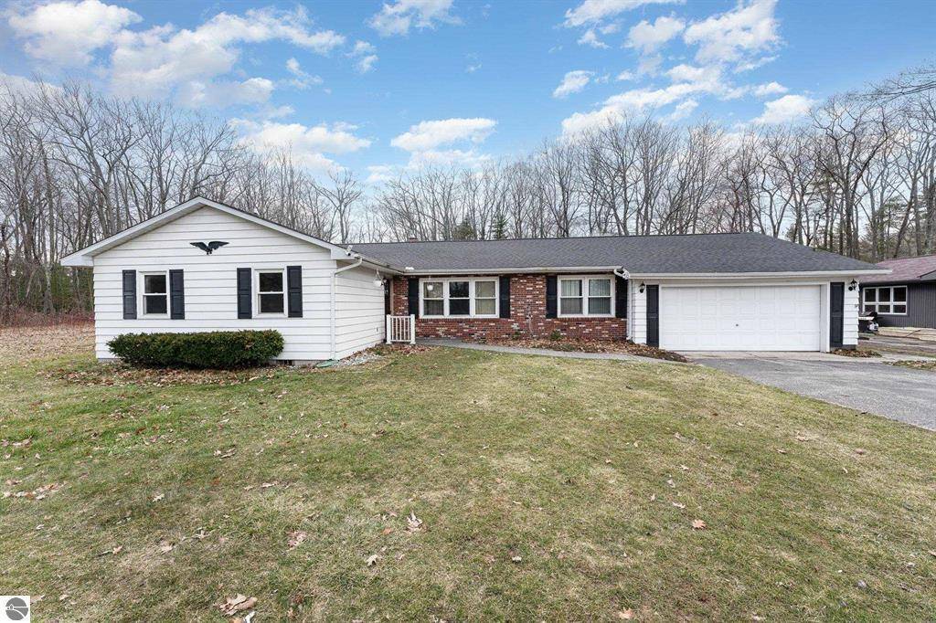 Oscoda Twp, MI 48750,6369 US-23 N