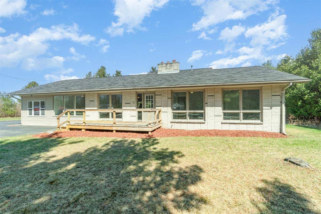 Tawas Twp, MI 48763,166 W M-55