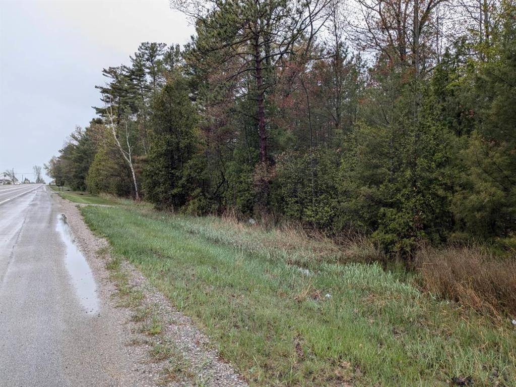 Oscoda Twp, MI 48750,00 US-23