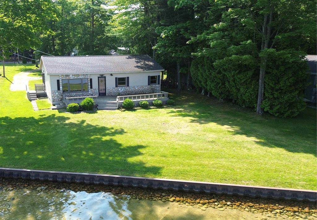 Oscoda Twp, MI 48750,7949 Cedar Lake Drive