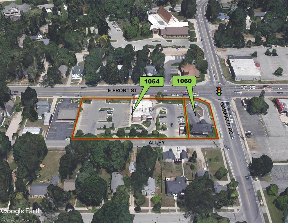 Traverse City, MI 49686,1054-1060 E Front Street