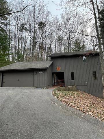 East Bay Twp, MI 49686,3749 Holiday Village