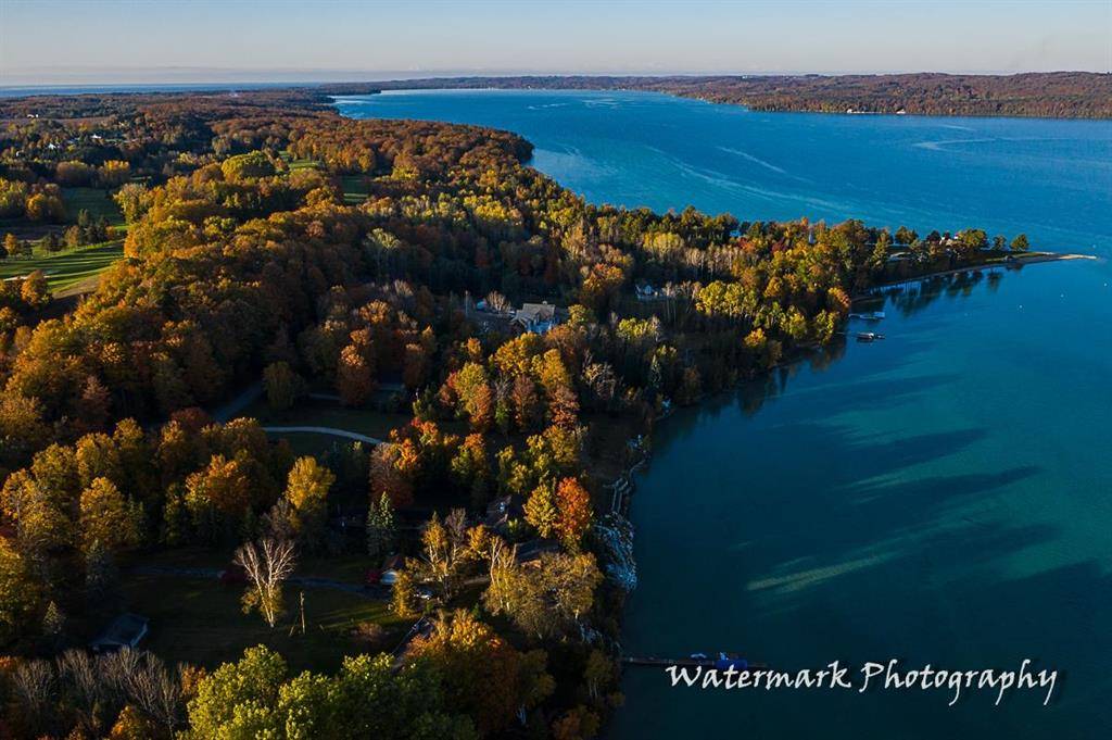 Torch Lake Twp, MI 49864,1 Fairway