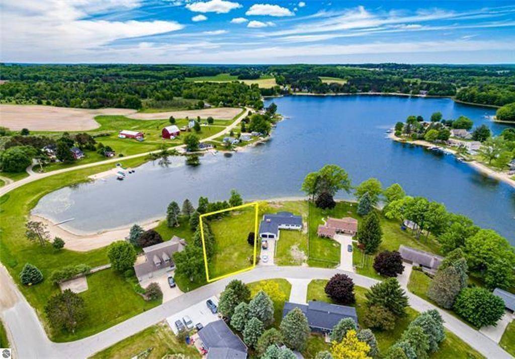 Clam Lake Twp, MI 49601,#3 Peterson Drive