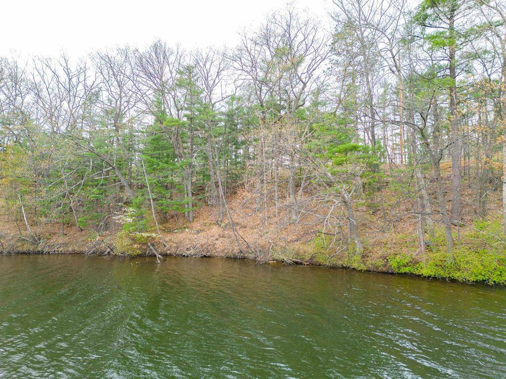Traverse City, MI 49684,1597 Edgewater Ridge Lot: 8