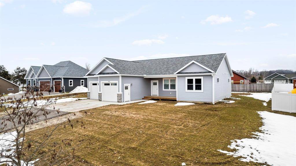Garfield Twp, MI 49684,5352 Ravenhurst Lot: 19