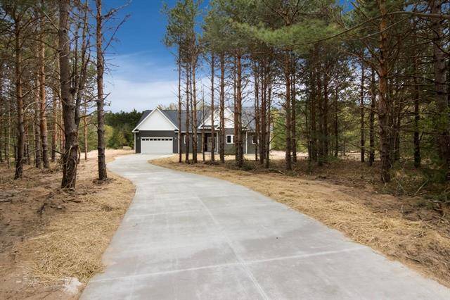 Paradise Twp, MI 49649,2700 Danbury Lot: 7
