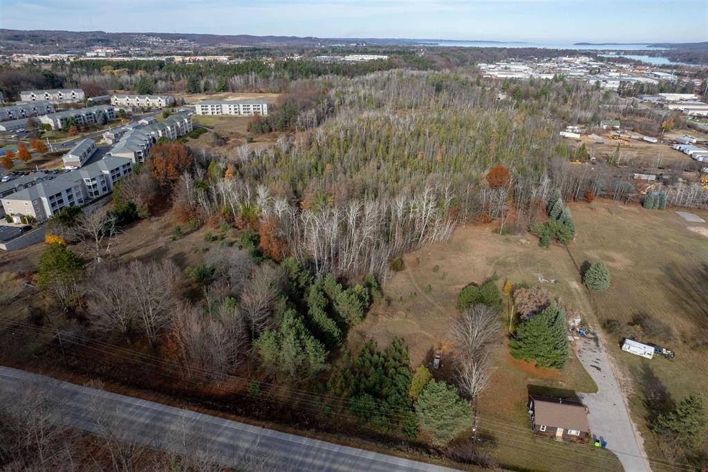 Garfield Twp, MI 49685,2624 Hartman Road