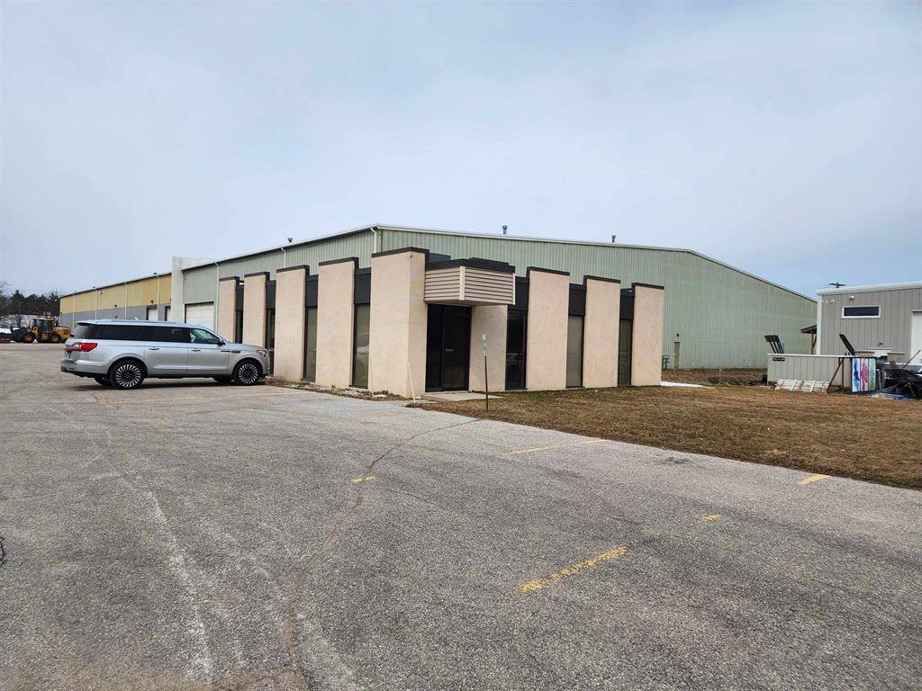 Garfield Twp, MI 49686,1732 Barlow Unit: Suite D