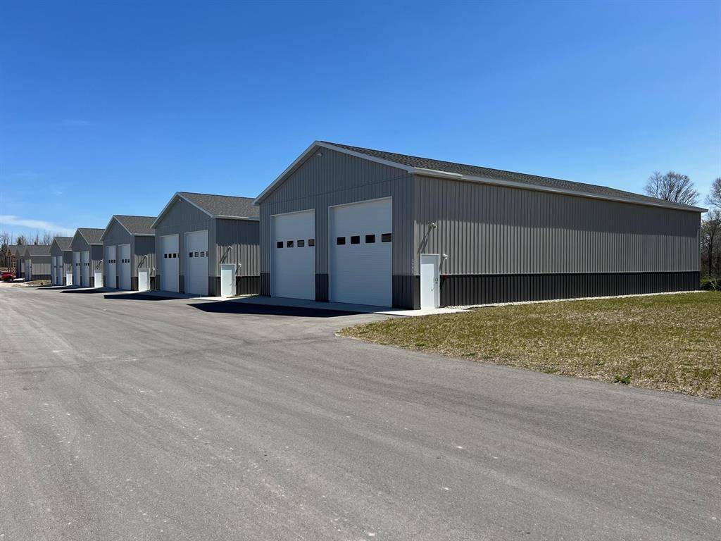 Blair Twp, MI 49685,5910 Storage Loop Drive Unit: 15