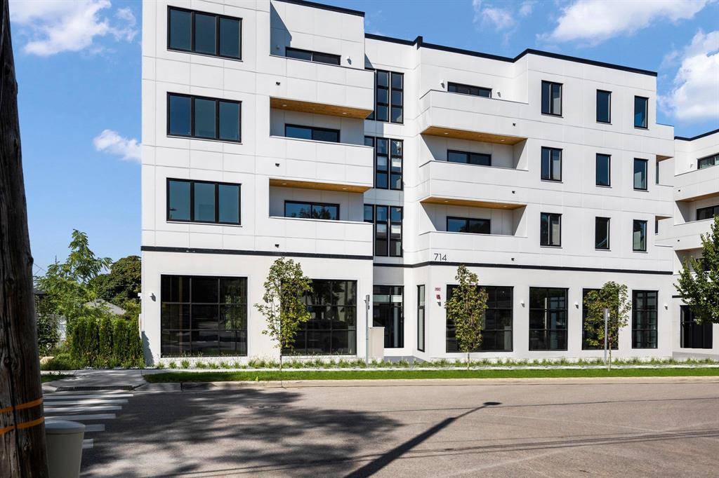 Traverse City, MI 49684,714 #308 Randolph Street 308