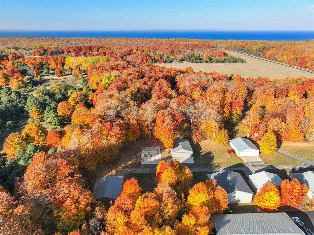 Torch Lake Twp, MI 49648,1204 Hangar Way