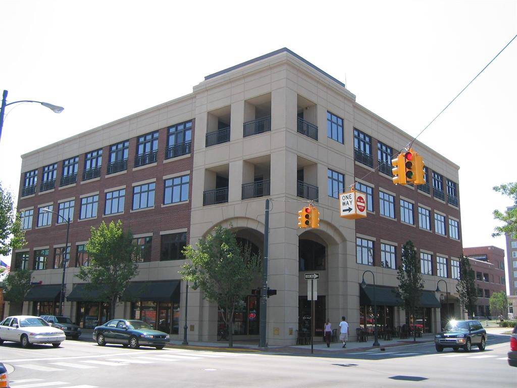 Traverse City, MI 49684,300 E Front Street Suite 235 Unit: 235
