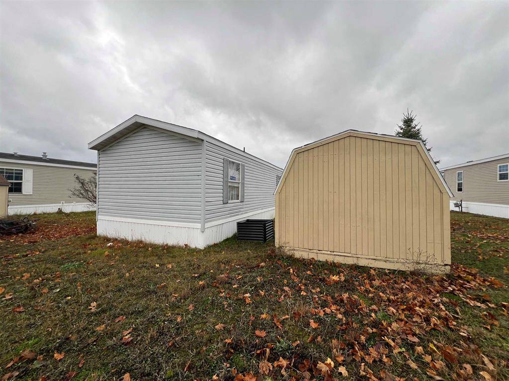 Traverse City, MI 49685,1180 Lynn Lane