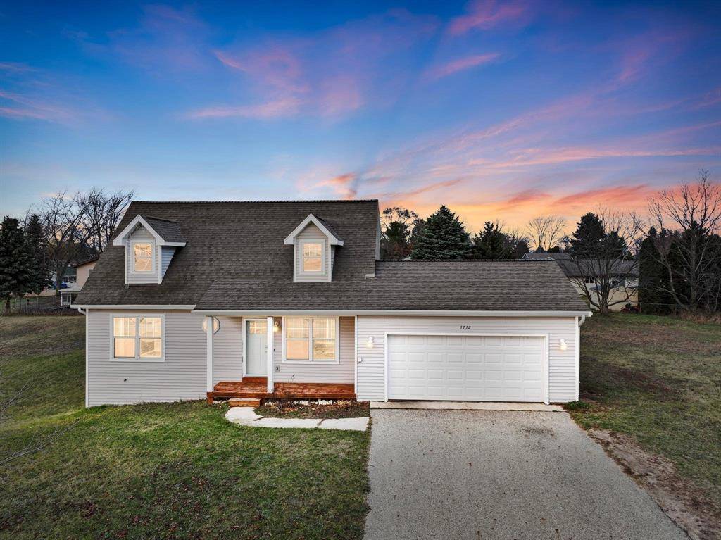 Traverse City, MI 49685,3732 Fieldcrest Lane