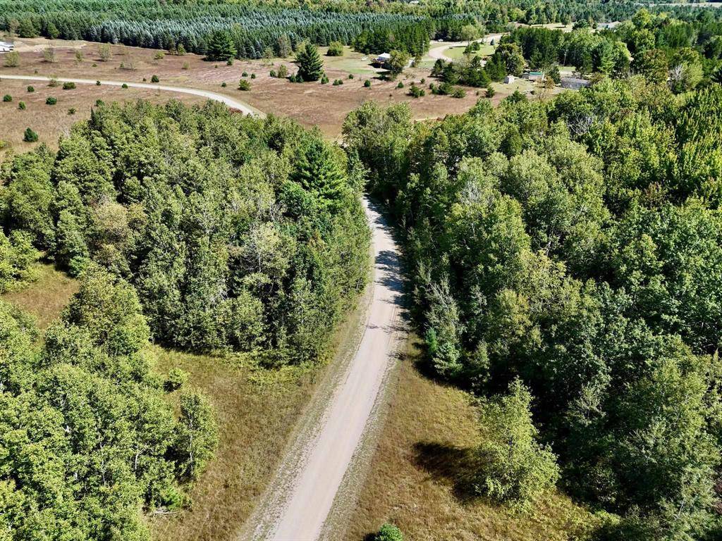 Kalkaska Twp, MI 49646,748 Grouse Drive SW Lot: 32