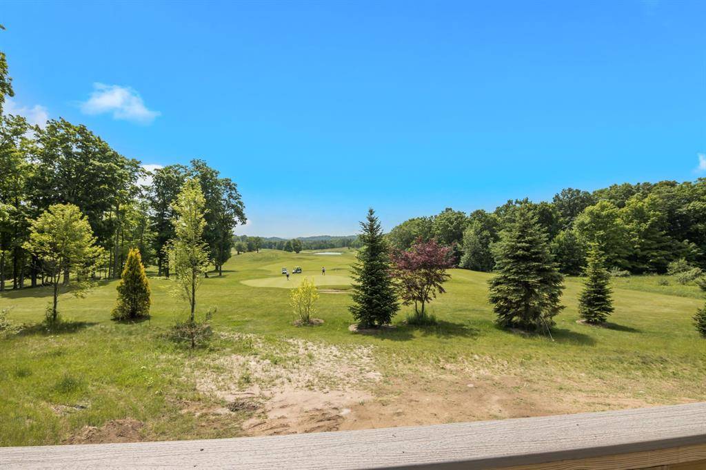 Torch Lake Twp, MI 49648,136 Mooney Way