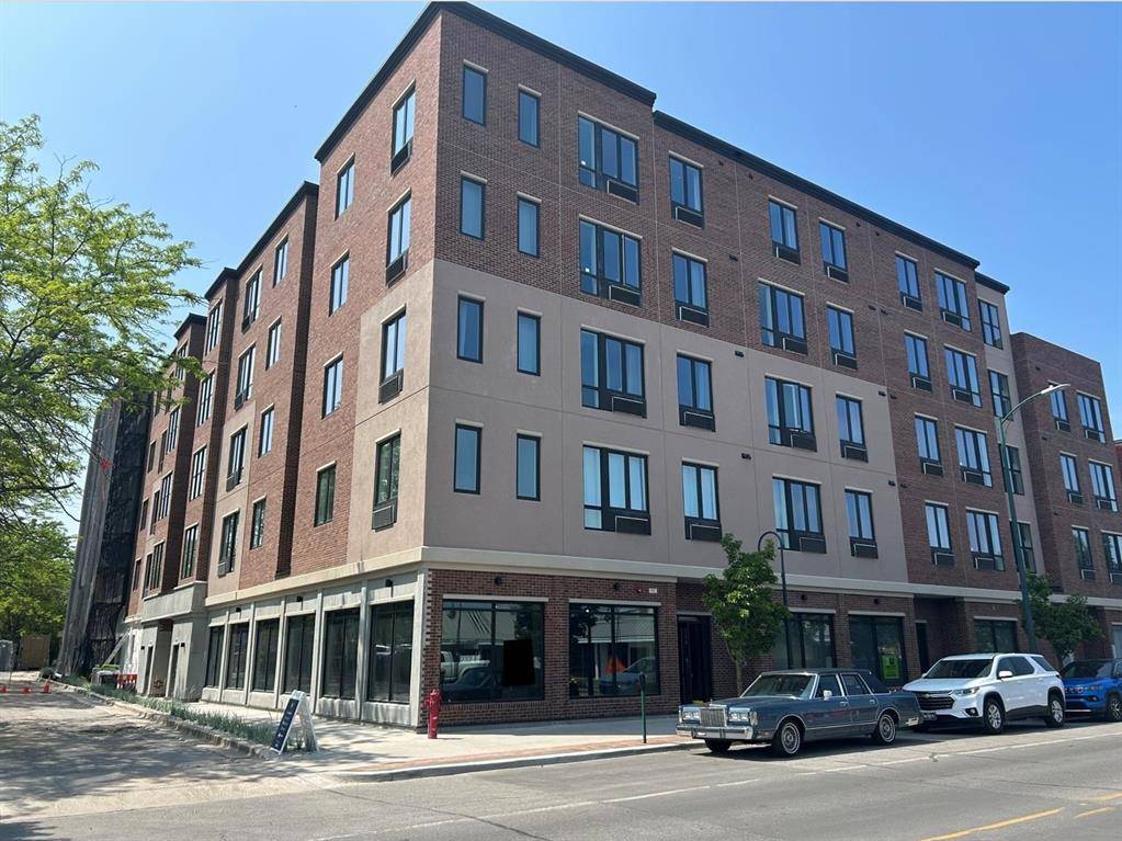 Traverse City, MI 49684,232 E State Street Unit: A