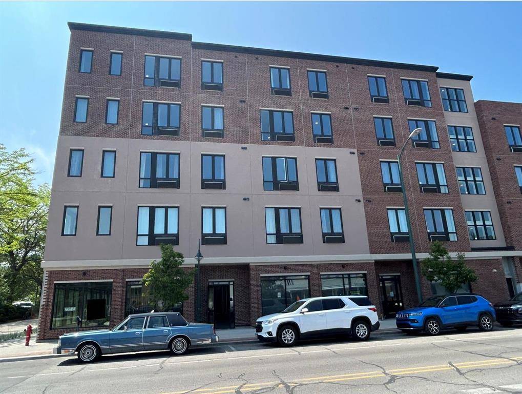 Traverse City, MI 49684,232 E State Street Unit: C