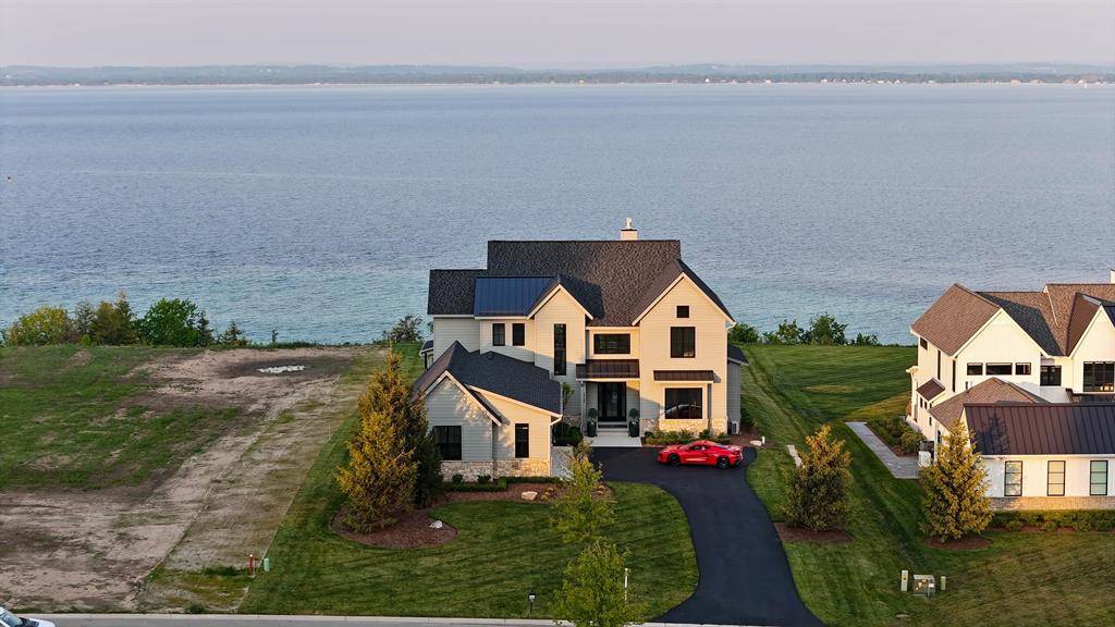 Peninsula Twp, MI 49686,15722 Waters Edge Lot: 19
