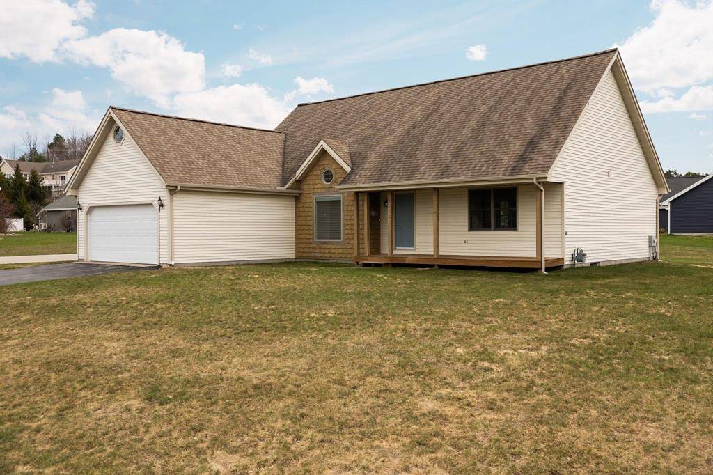 Garfield Twp, MI 49685,5111 Arlington Lane