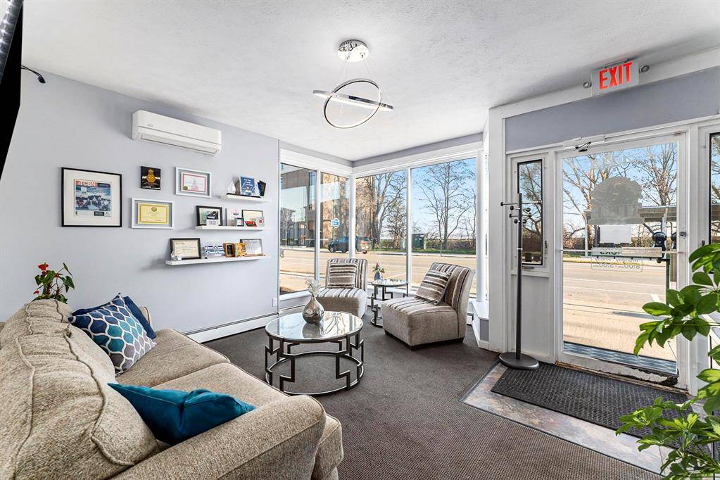 Traverse City, MI 49686,424 E Front Street