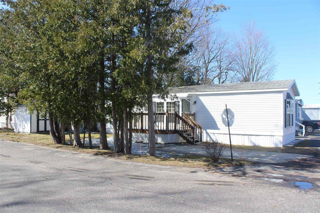 Elk Rapids Twp, MI 49629,616 Driftwood