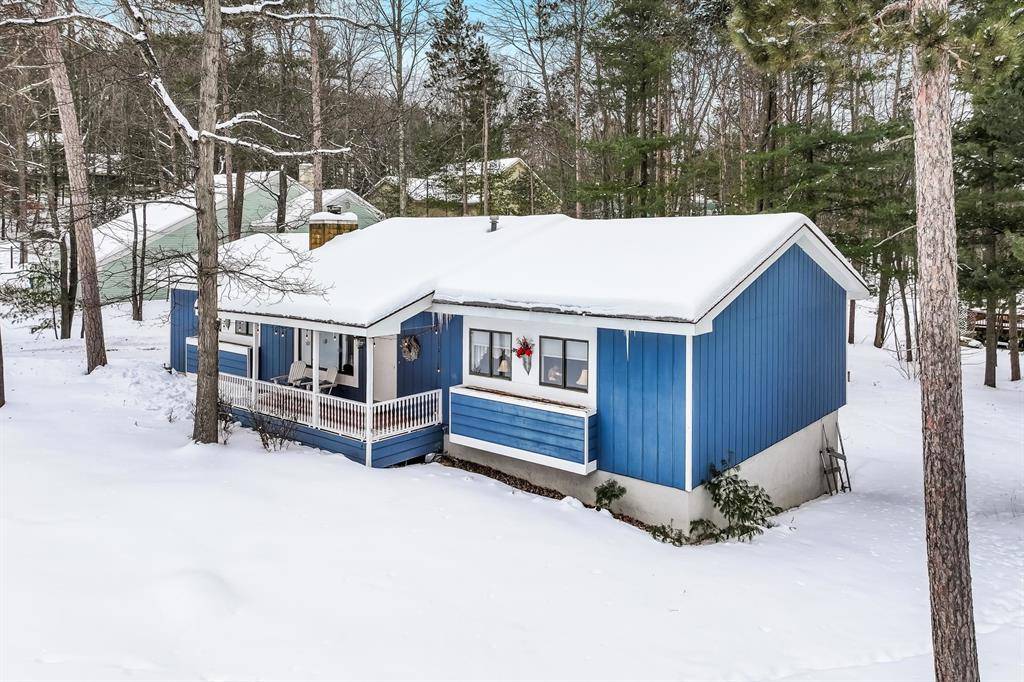 East Bay Twp, MI 49686,3805 Holiday Village Drive