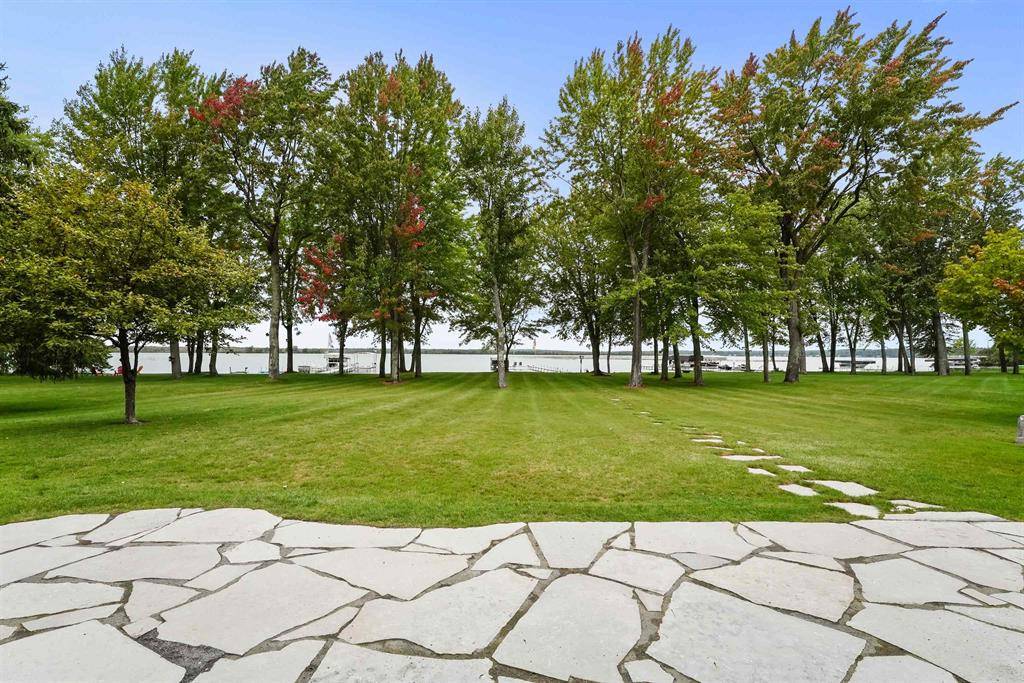 Tuscarora Twp, MI 49706,11246 Kings Point