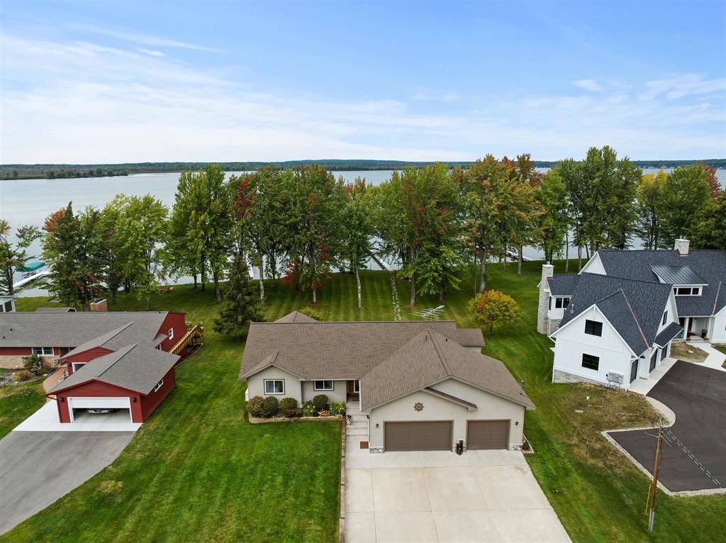 Alanson, MI 49706,11246 Kings Point