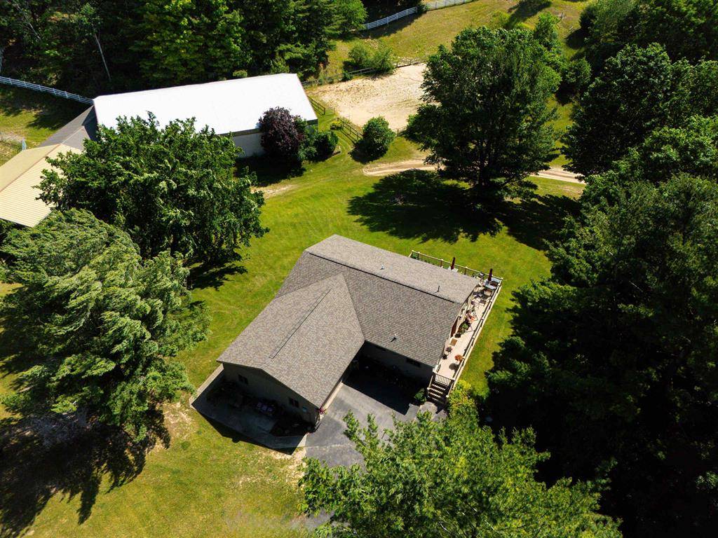 Acme Twp, MI 49690,6036 Brackett Road
